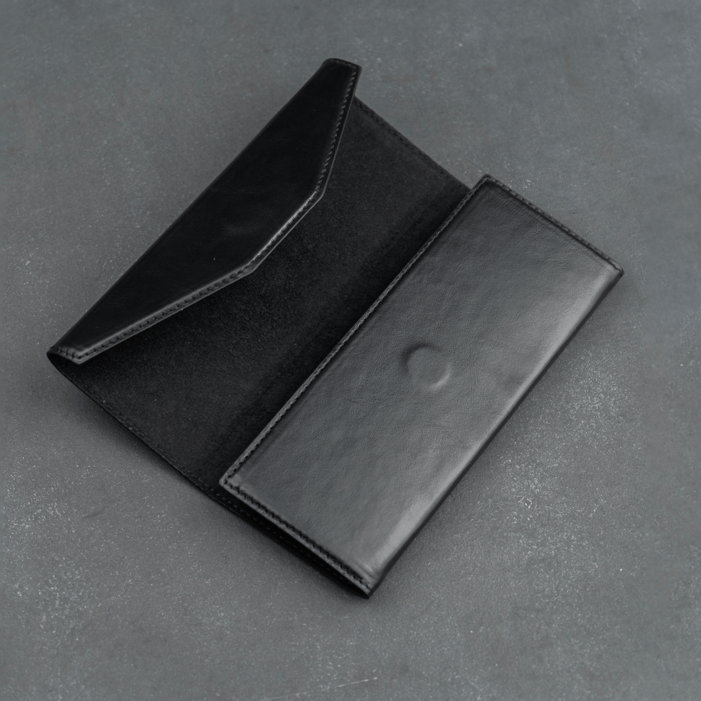 Luxury Leather Sunglasses Case - Black - Louisville