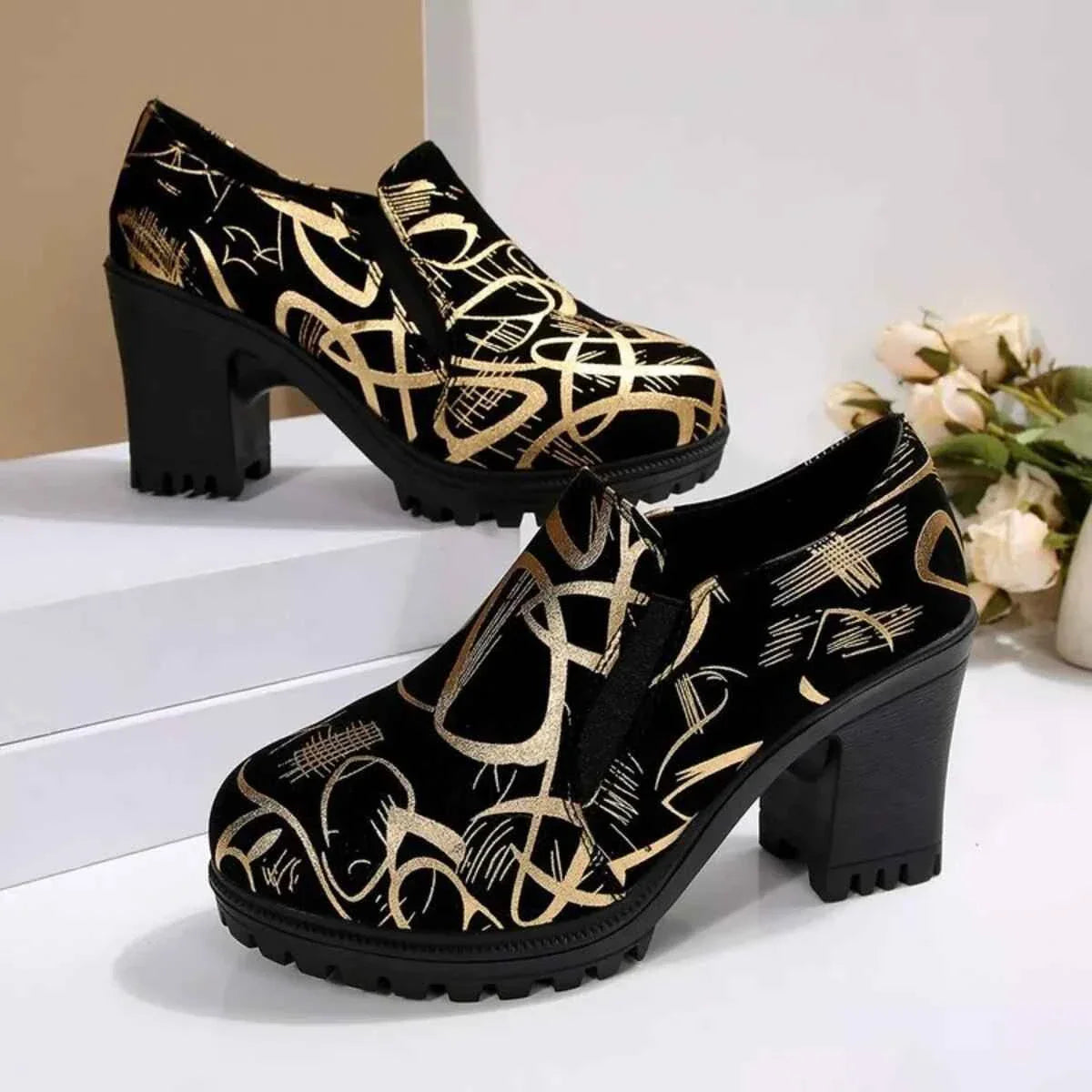 Stylish Round Toe Block : Heels Pumps