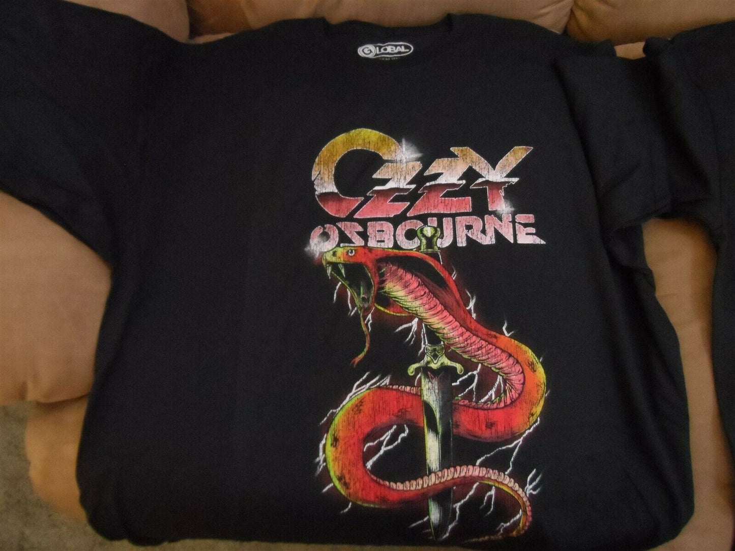 OZZY OSBOURNE - 2021 Distressed Serpent and Sword T-shirt ~Never Worn~ XL
