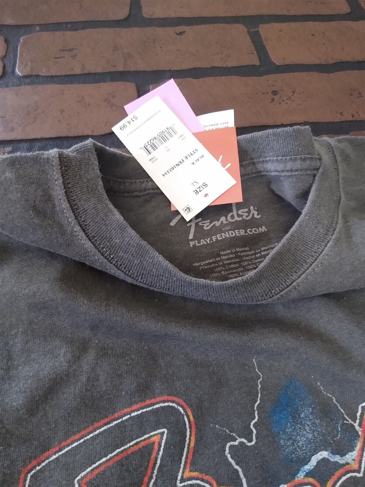 FENDER GUITAR-Distressed Logo/Flag/Eagle Men's T-shirt ~Never Worn~ S M L XL 2XL