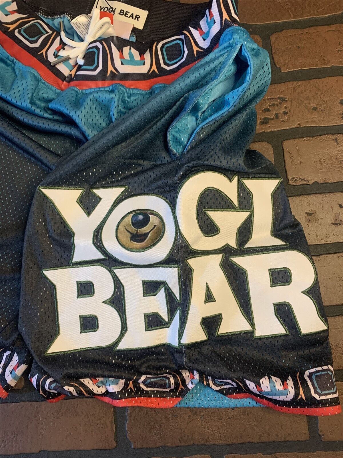 YOGI BEAR / TEAL-BLACK Headgear Classics Basketball Shorts ~Never Worn~ XL 2XL