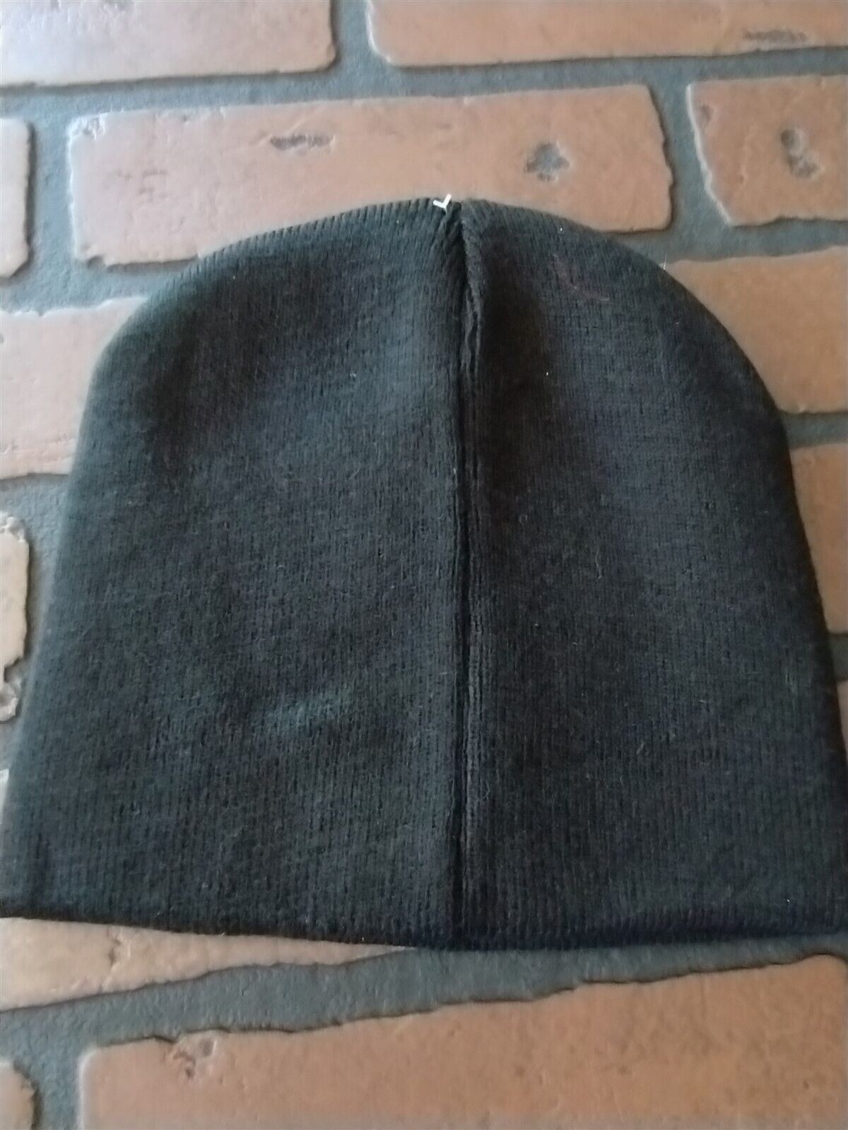 POISON - Skull in Top Hat - Knit Beanie ~Brand New~