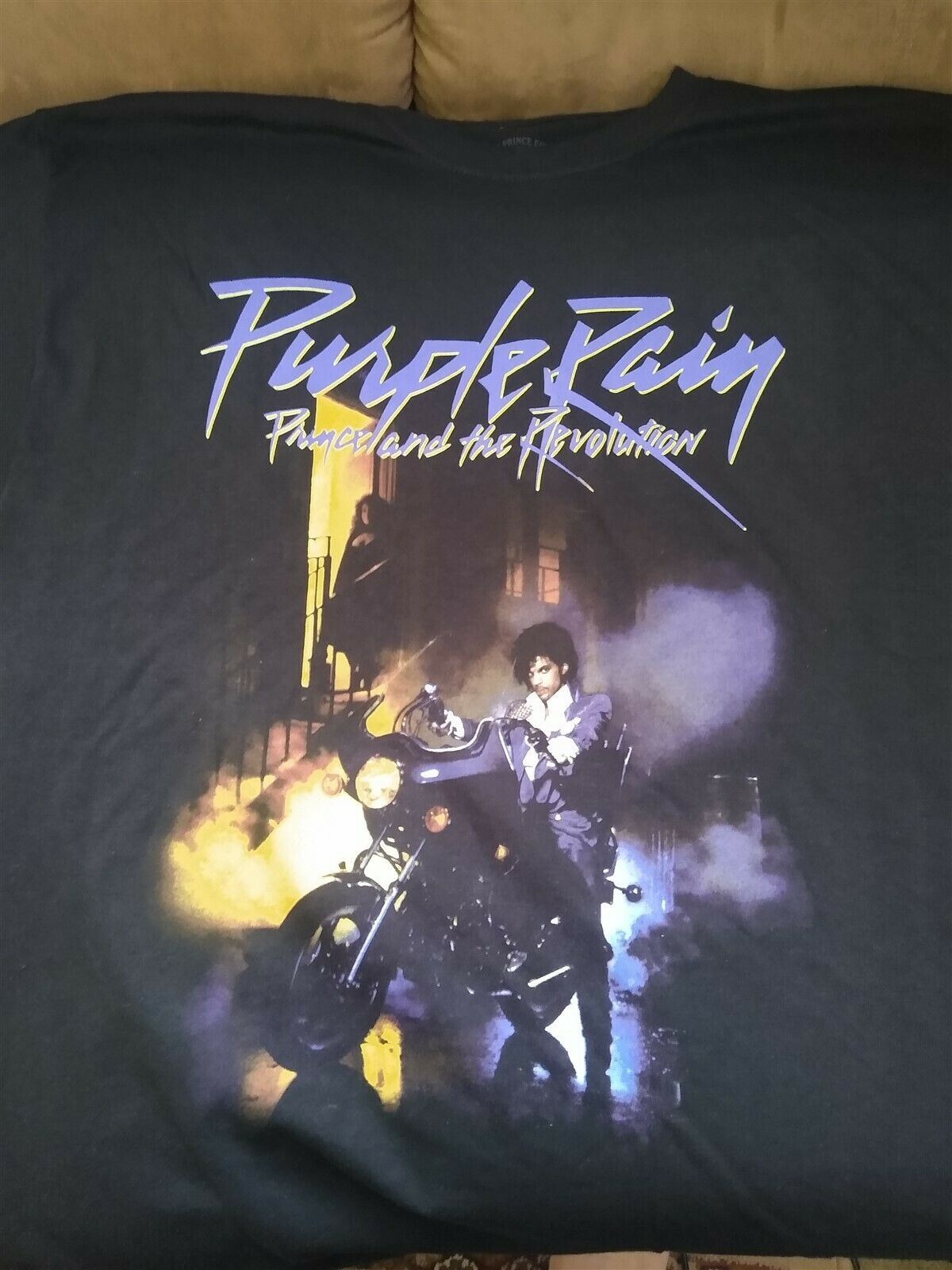 PRINCE - Purple Rain Men's T-shirt ~Never Worn~ S M