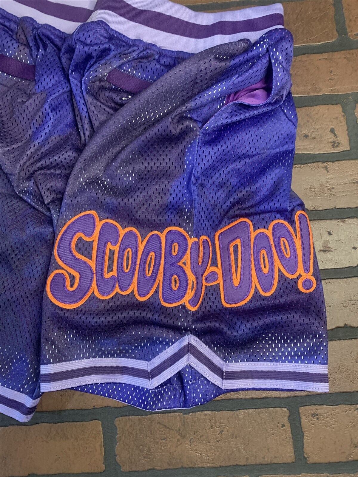 SCOOBY DOO Headgear Classics Basketball Shorts ~Never Worn~ S