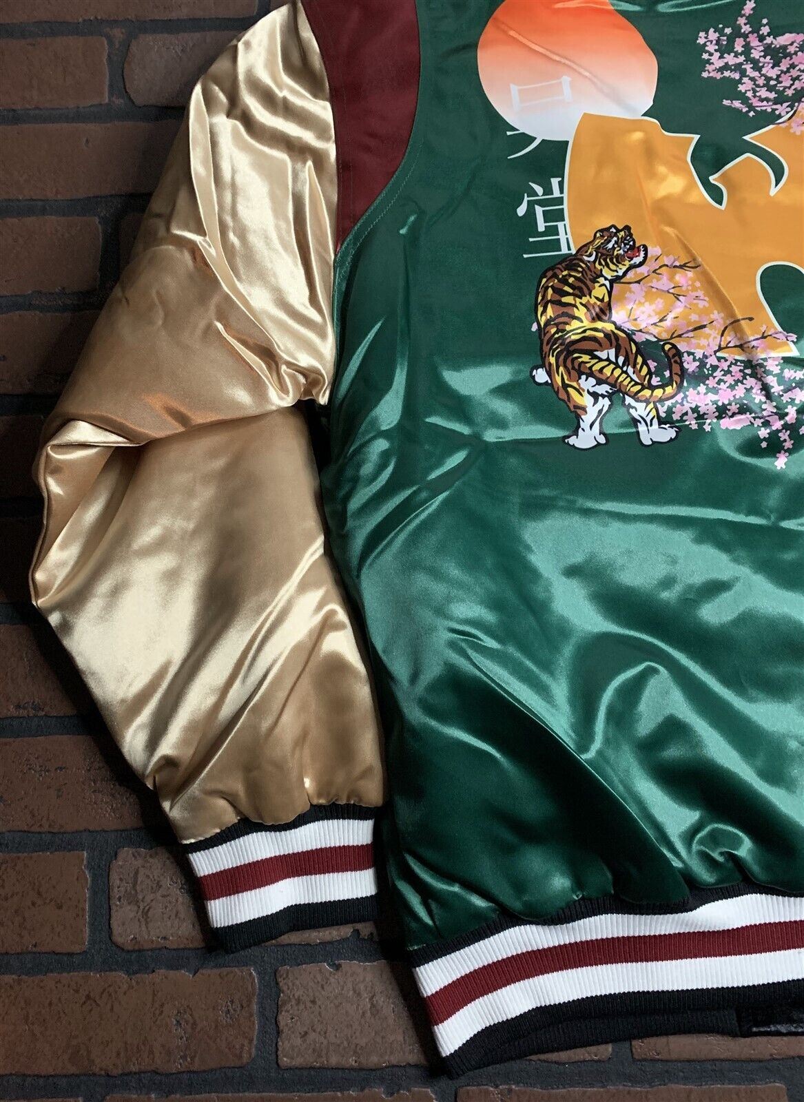 WU-TANG CLAN -Tiger Headgear Classics Streetwear Jacket~Never Worn~S M 3XL