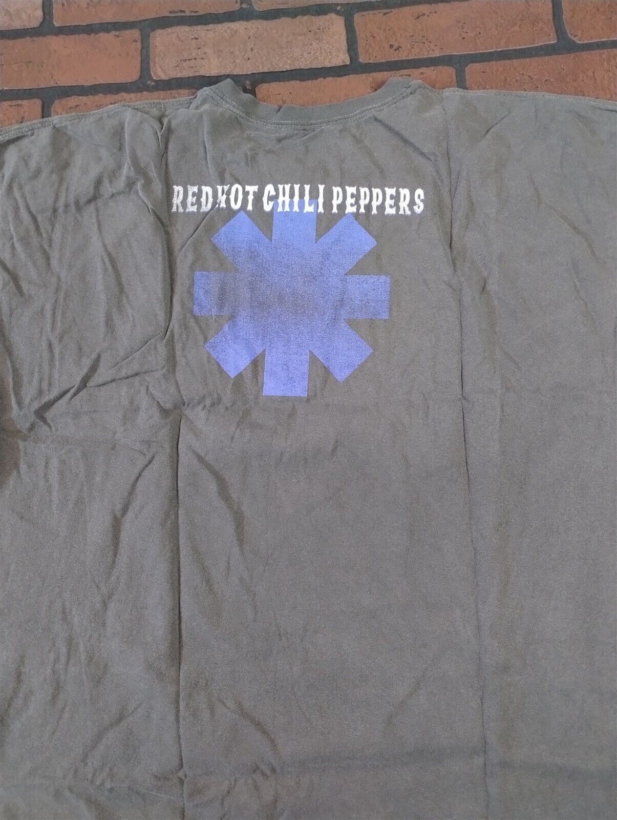 RED HOT CHILI PEPPERS - 2020 Distressed 2 sided T-shirt ~Licensed/New~ S/M L/XL