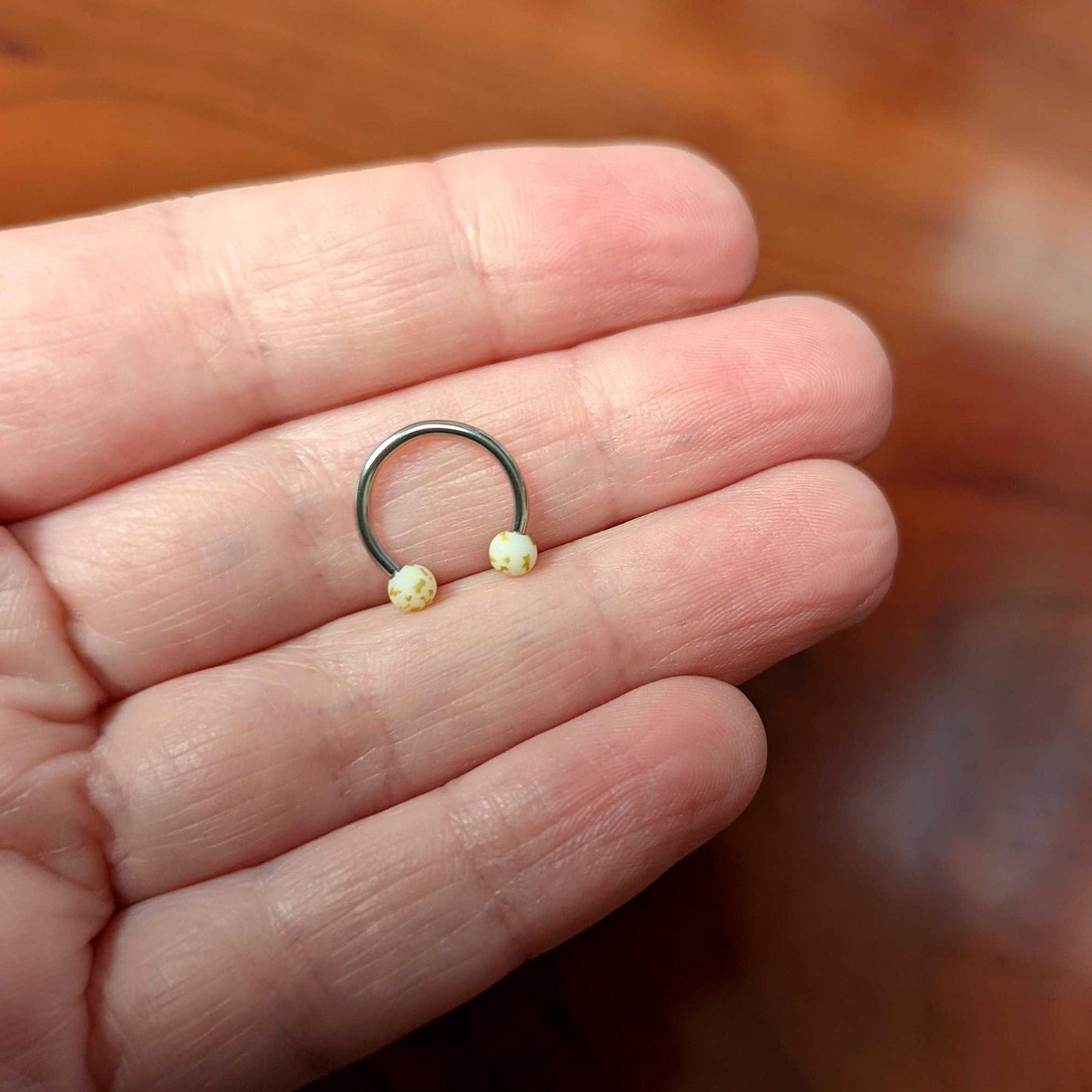 16G 3/8 Matte White Splatter Ends Horseshoe Circular Barbell