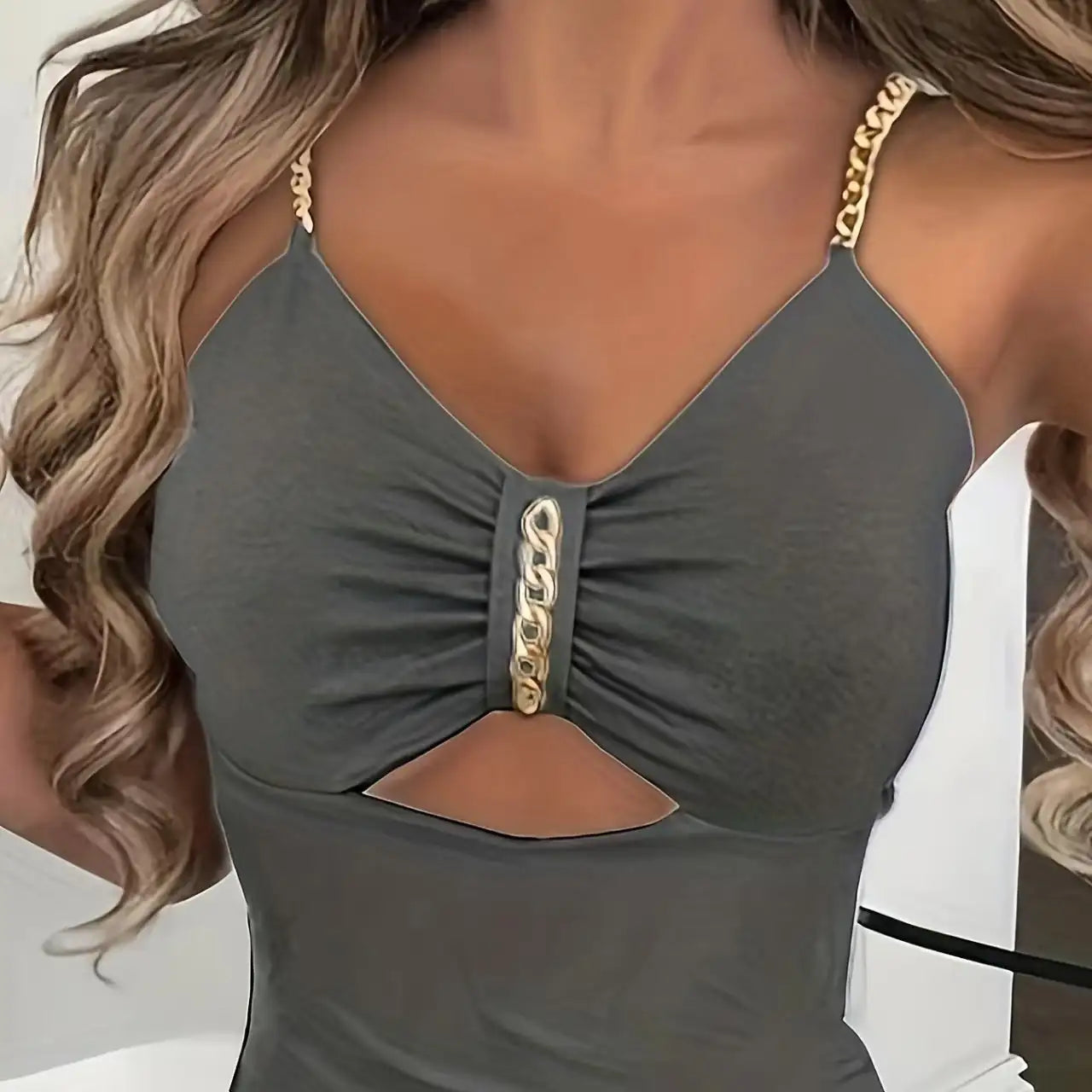 Women's Solid Color New Fashionable Metal Chain Hollow Chest Pleat Details Slit Design Sense Long Sexy Style Dress