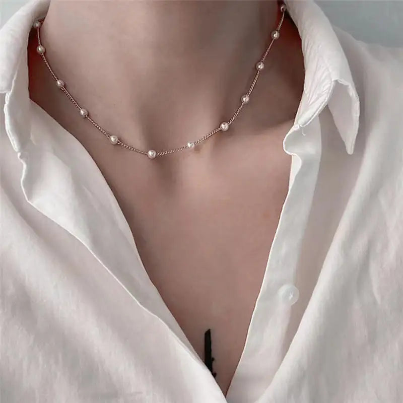Creative Retro Elegant Necklace Women