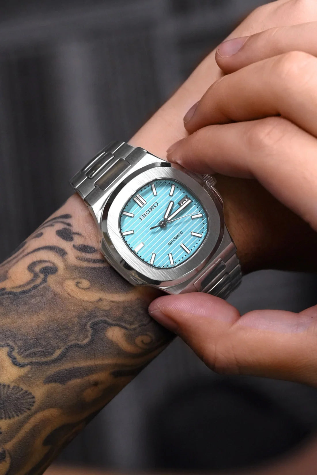Mod Nautilus Silver Tiffany Blue