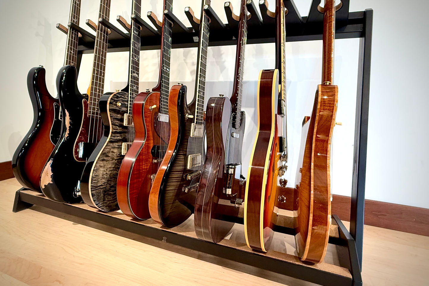 Grand StringRack - Ash - Piano Black