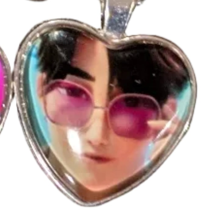 K-POP DEMON HUNTERS Heart Pendant Necklace – Character Art Collection