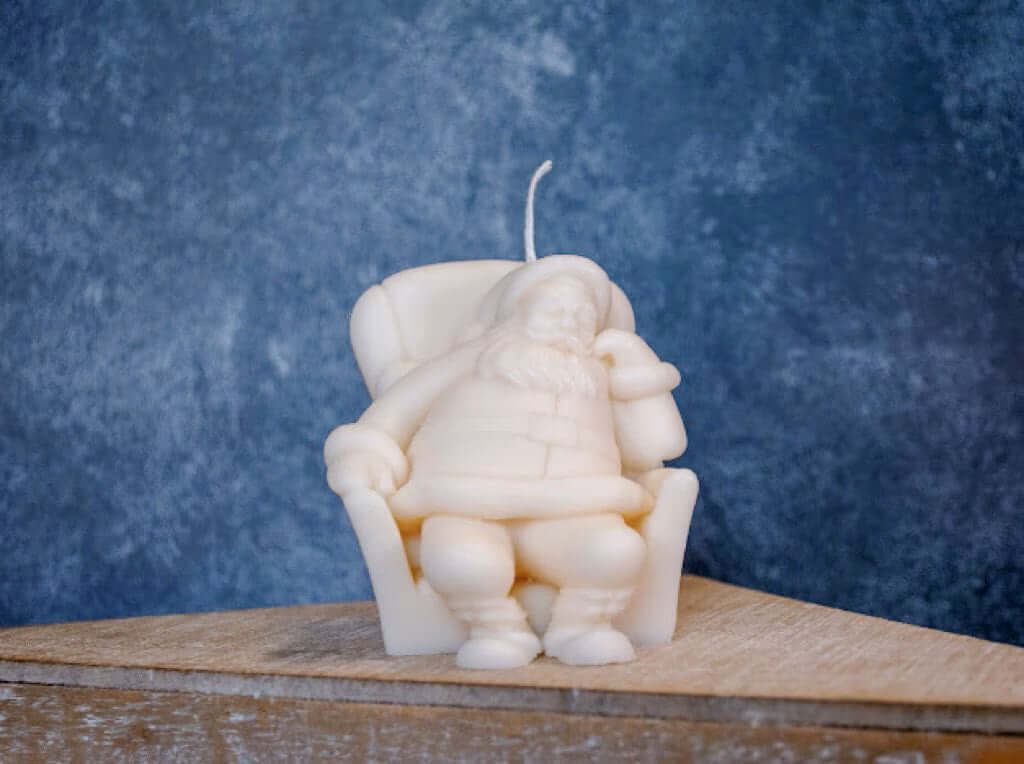Napping Santa Candles for a Cozy Holiday Atmosphere