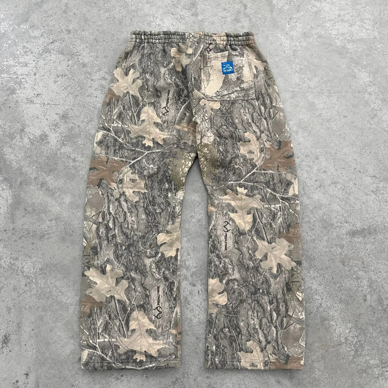 Camo Carnage Street Pants – Y2K Gothic Branch Camo Straight-Leg Sweatpants, High Street Havoc Edition 🩶🔥