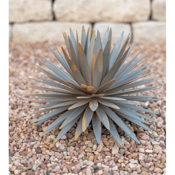 Desert Steel Yucca Sculpture Elegant Garden Ornament Artwork
