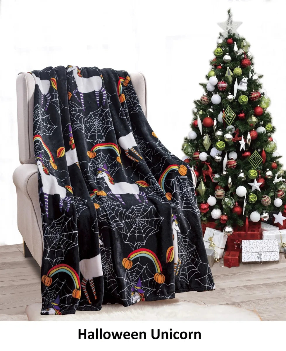 Soft Fleece Throw Blanket 50x60 – Lightweight Cozy Bed Couch Sofa Blanket for All Seasons