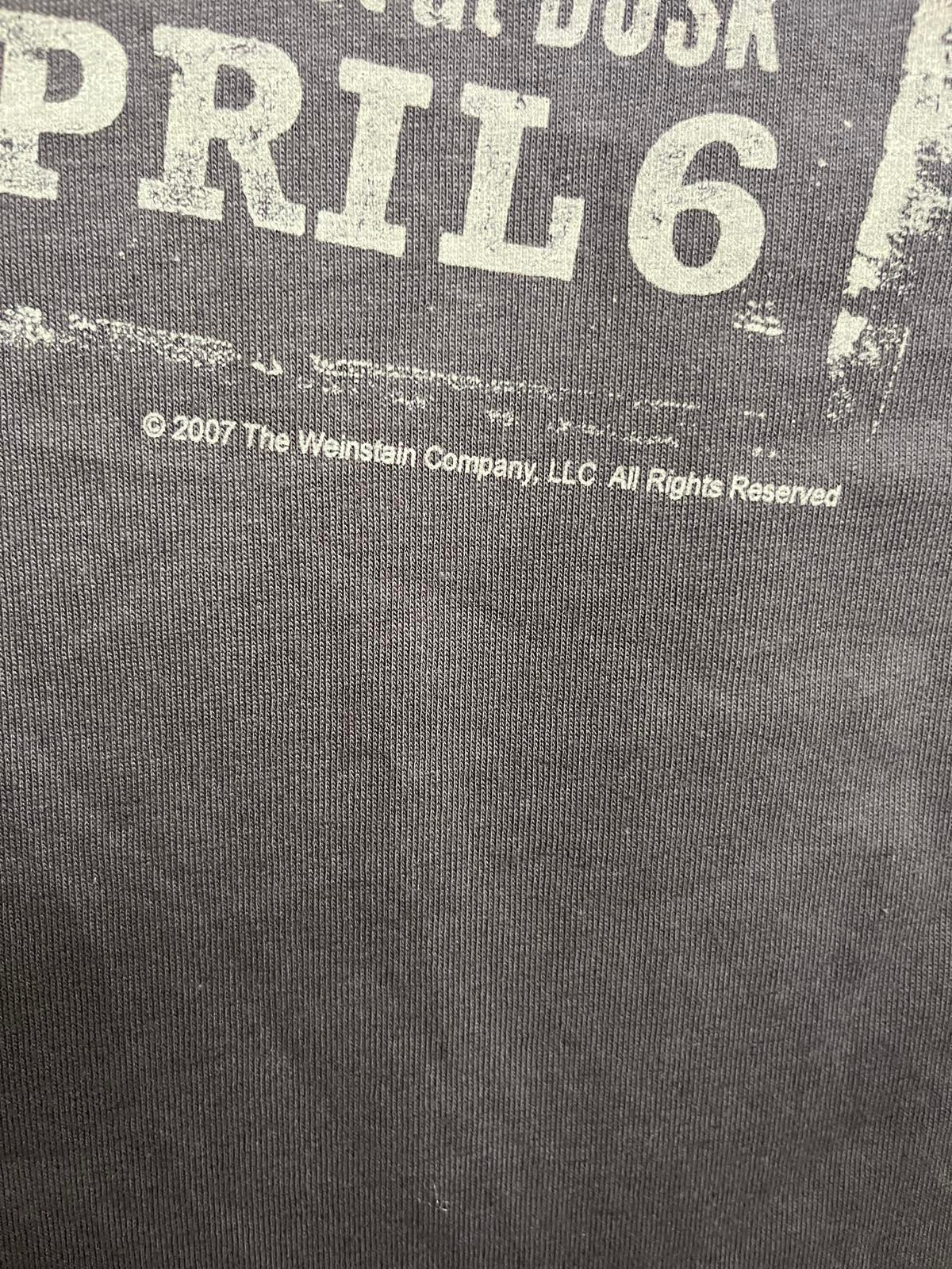 Grindhouse Movie T-shirt Rodriguez Tarantino 2007 Tee -M