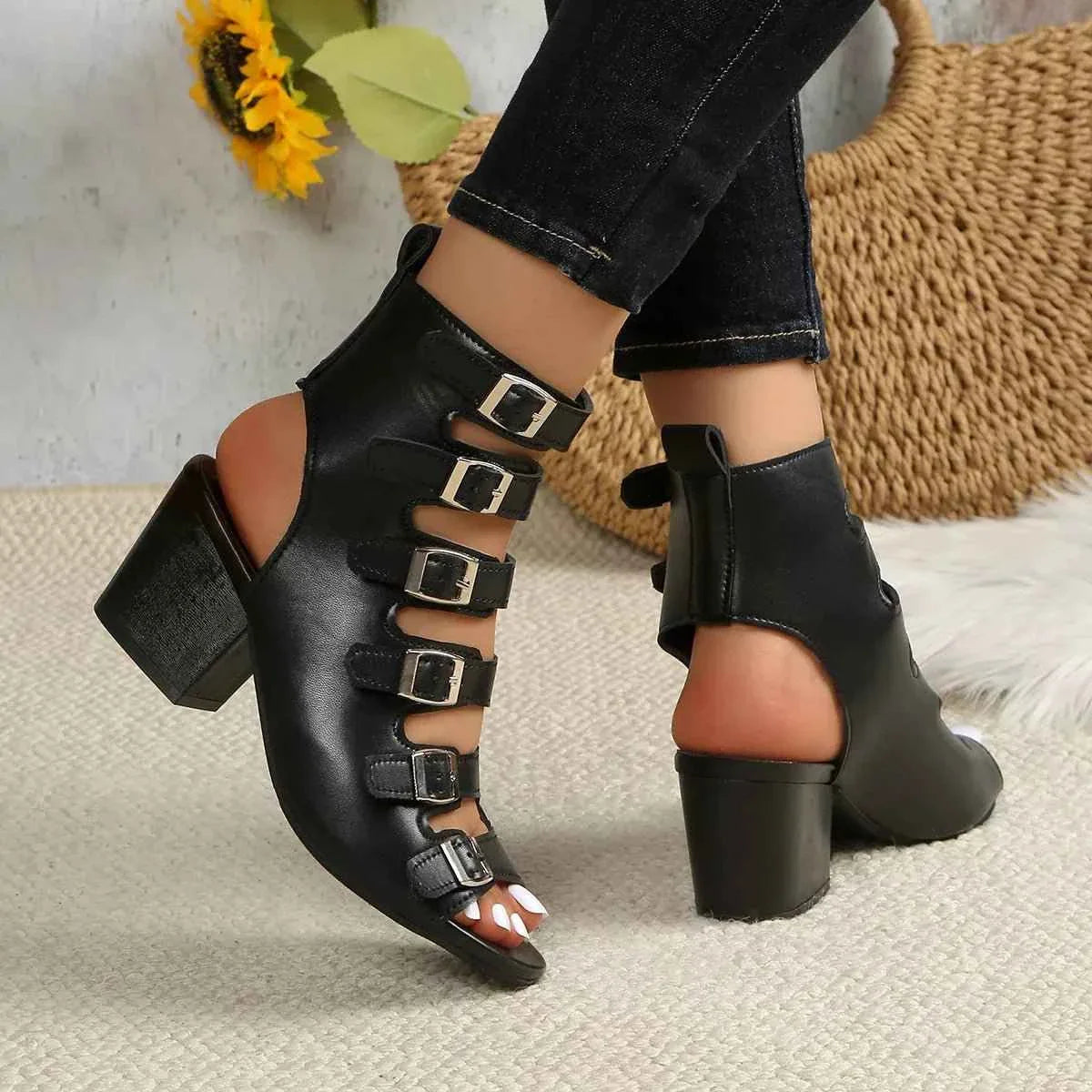 Buckle Heel Block : Heels Sandals