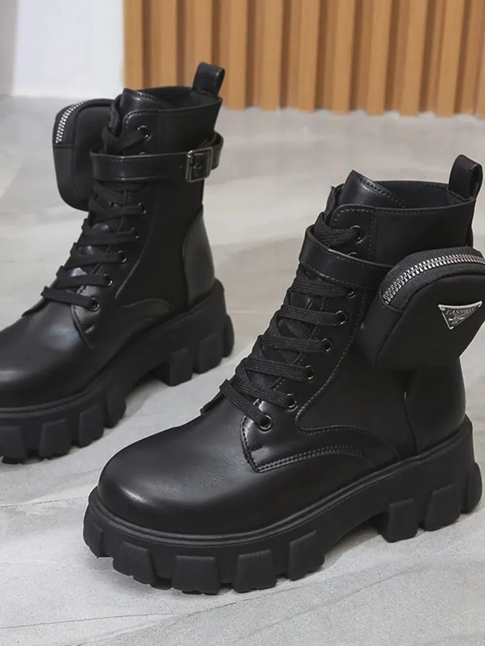 Stylish Lace Up Leather : Platform Boots