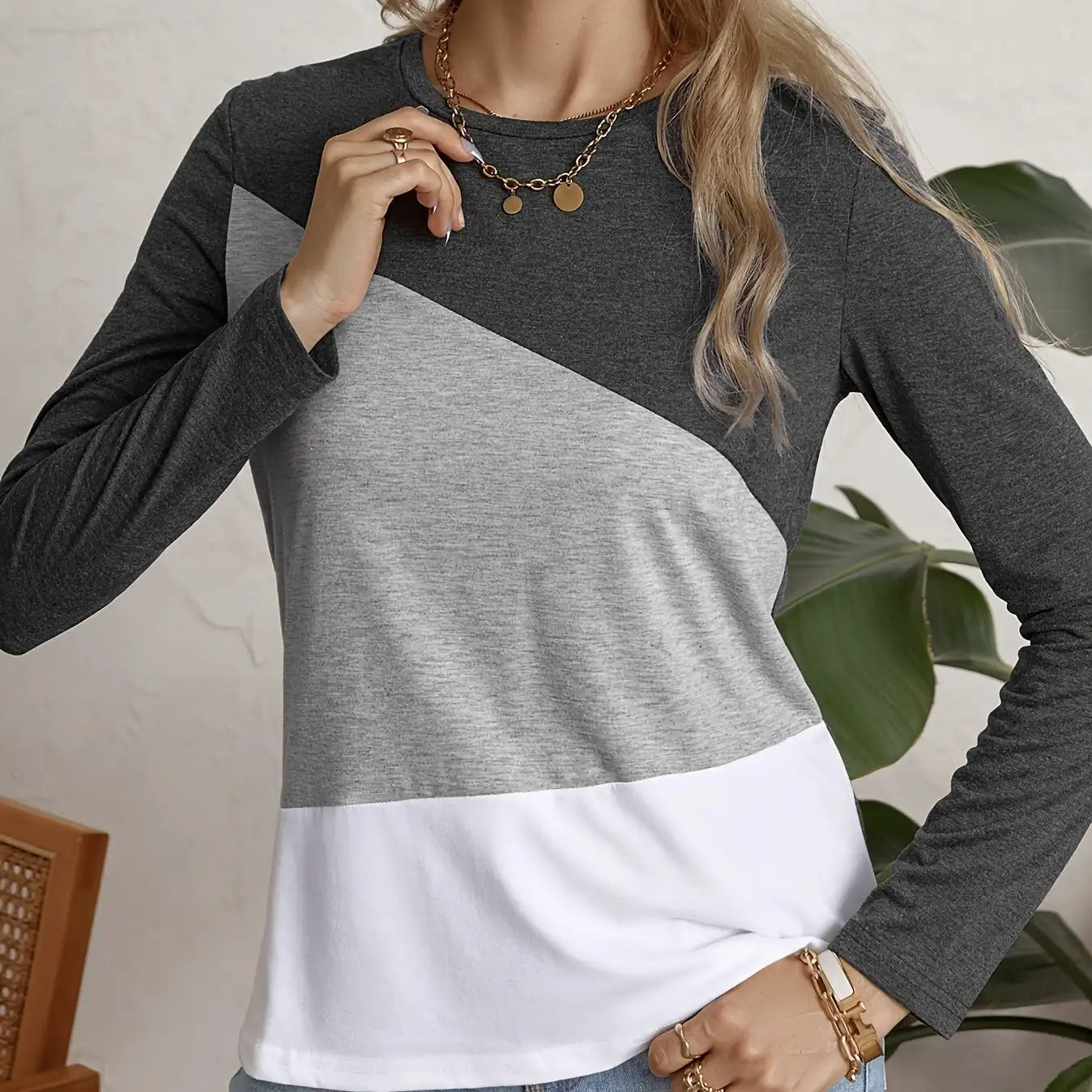 Ladies' Fashionable Casual Patchwork Color Long Sleeved T-shirt Top