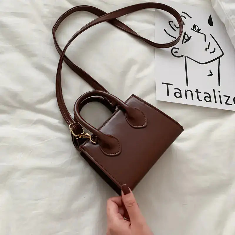 Personalized Solid Color Handbags for Celebrities