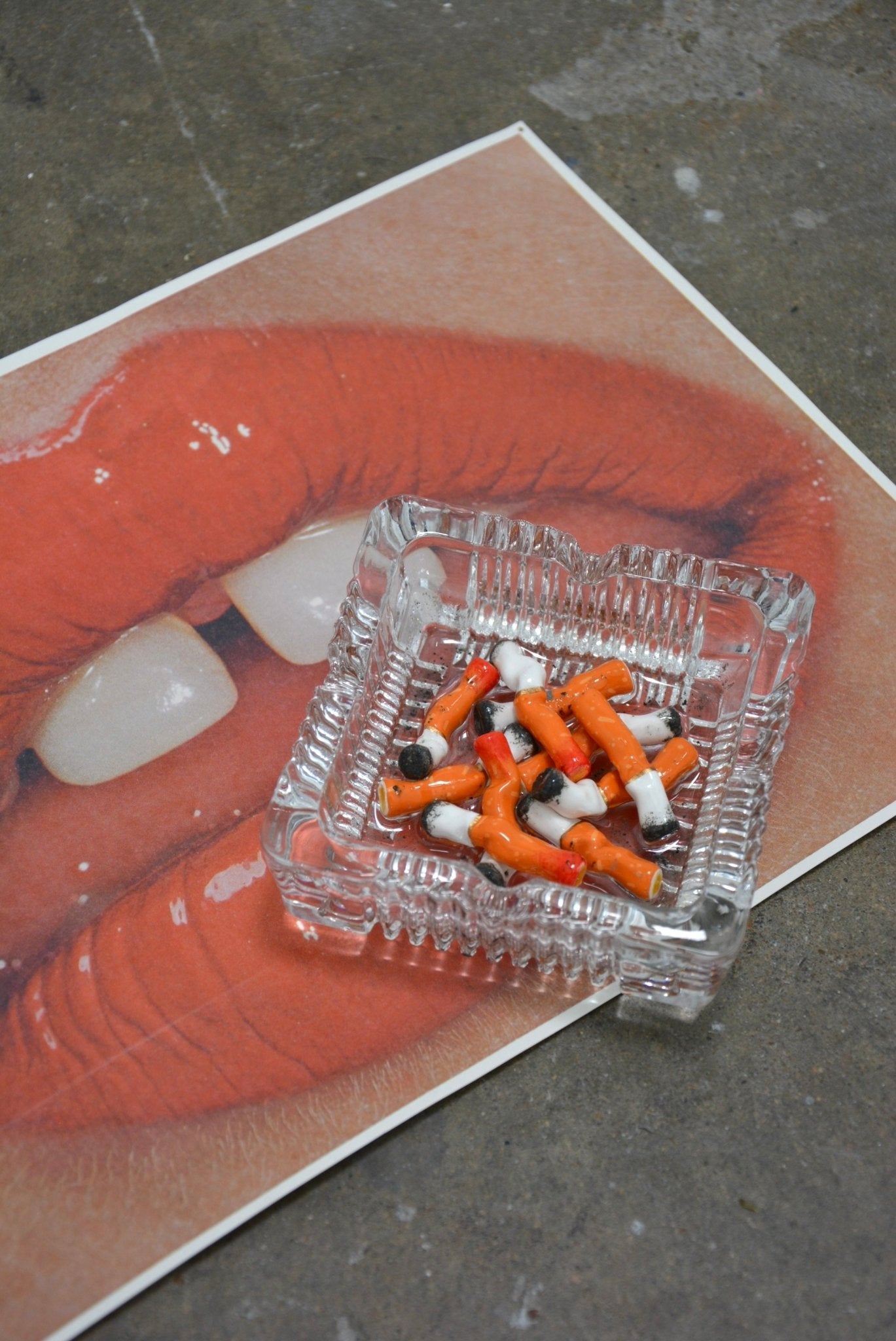 SMOLDERING ELEGANCE ASHTRAY