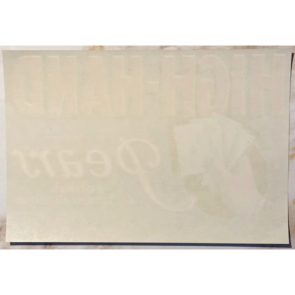 Vintage 70s High Hand Pear Label Brings Loomis Charm to Life