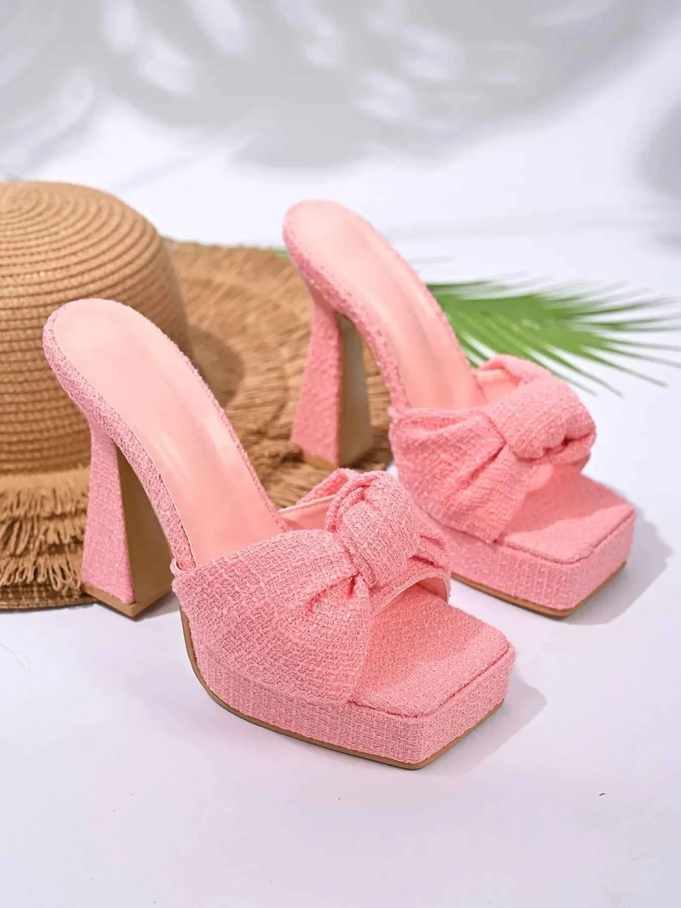 Bow Platform : Block Heel Sandals