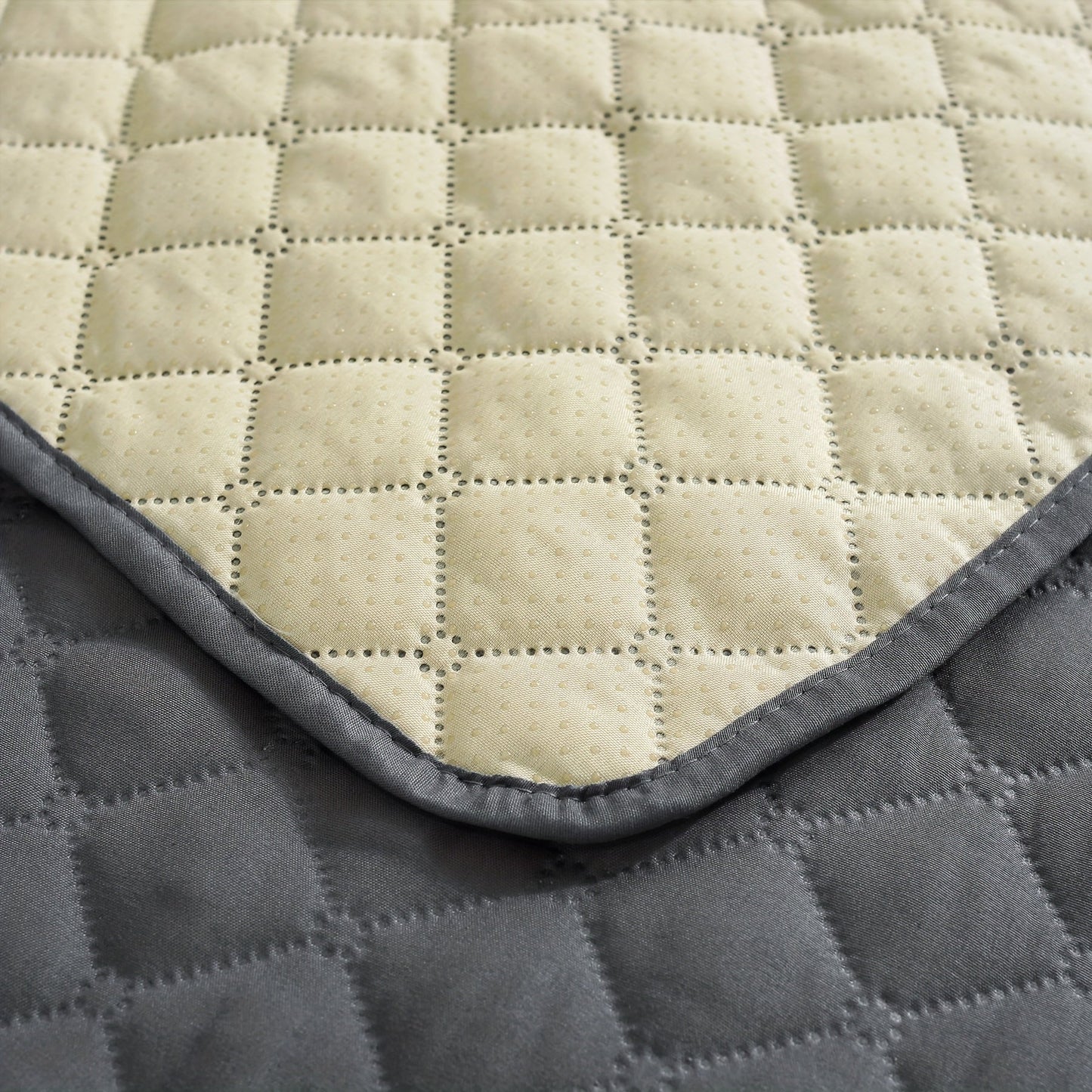 1pc Waterproof Solid Color Plaid Non-Slip Pet Sofa Cover, Machine Washable Blanket for All Season Protection, Suitable for Cats, Dogs, and Small Animals