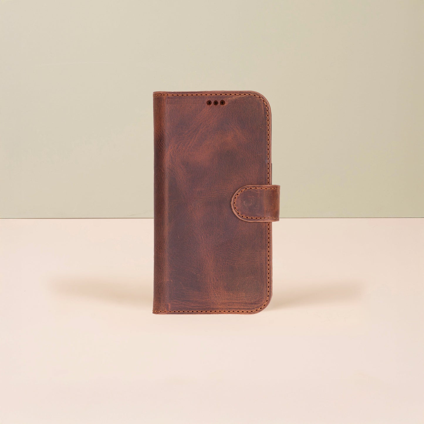 Leathere iPhone 17 Wallet Case – Brown - New York