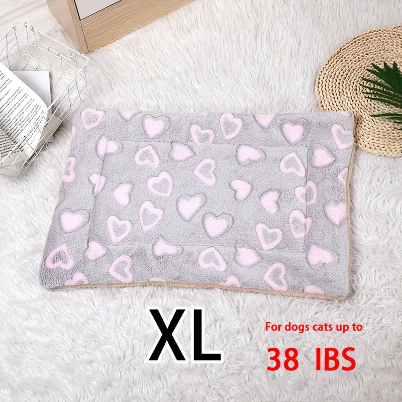 All-Season Dirt-Resistant Rectangular Pet Blanket - Comfortable Dog Paw Heart Print Pet Bed, 1pc
