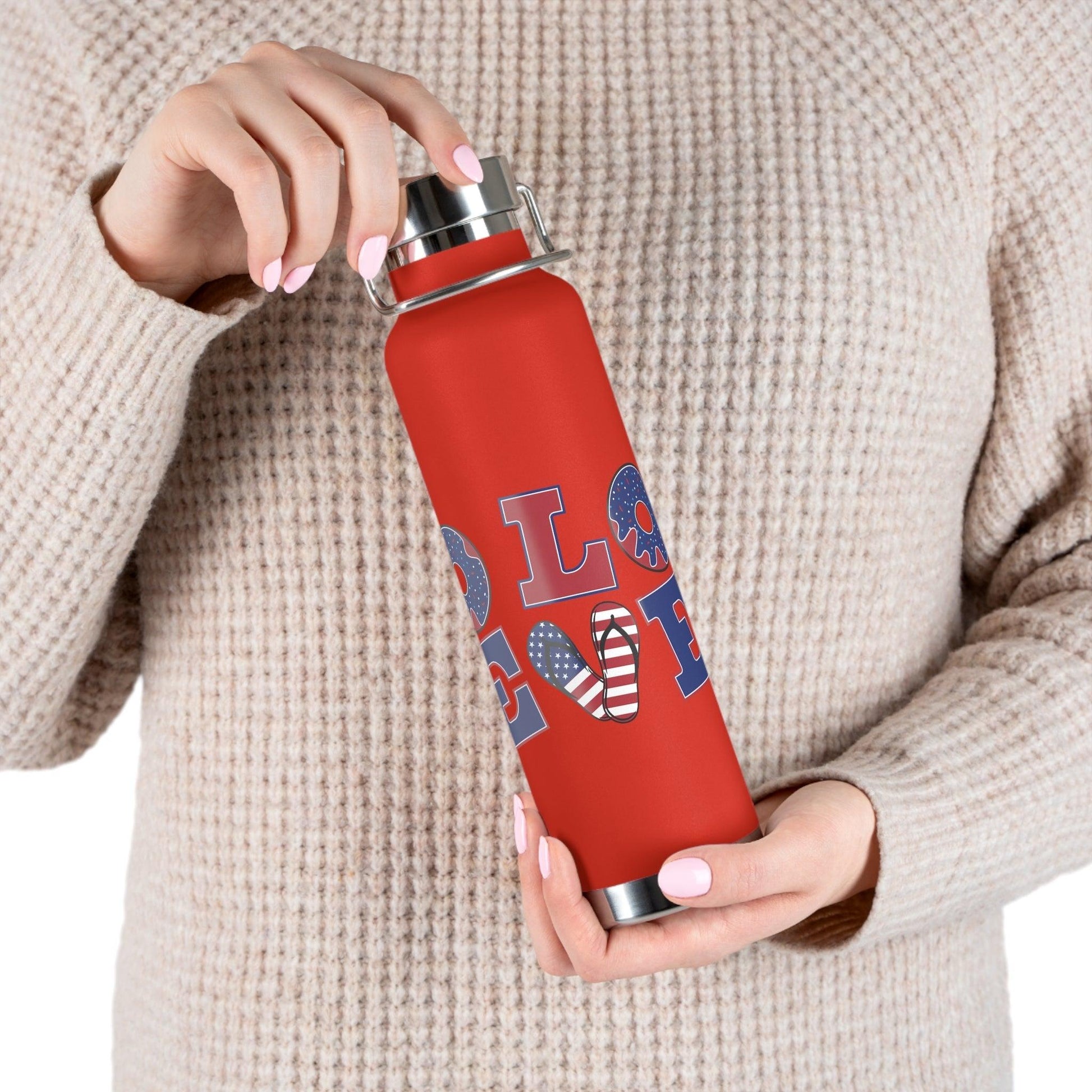 LOVE American Styled Red White and Blue Copper Vacuum Insulated Bottle, USA 22oz - Lizard Vigilante