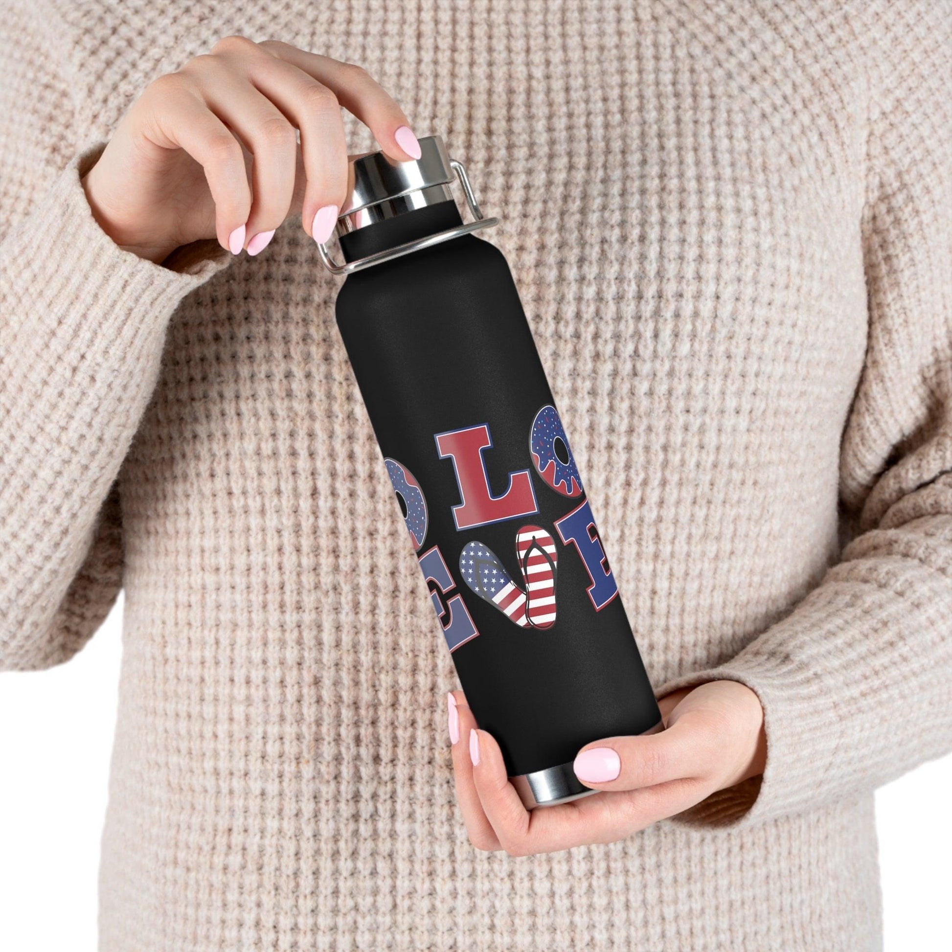 LOVE American Styled Red White and Blue Copper Vacuum Insulated Bottle, USA 22oz - Lizard Vigilante