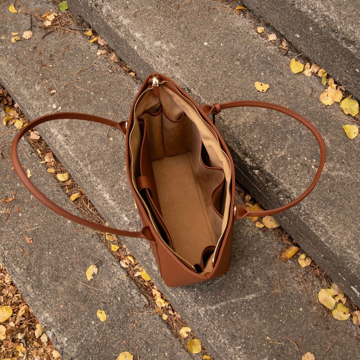 The Leathere New York Tote - Cognac