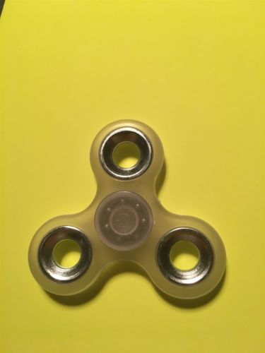 Metallic & Glow in the dark Tri FIDGET SPINNERS!