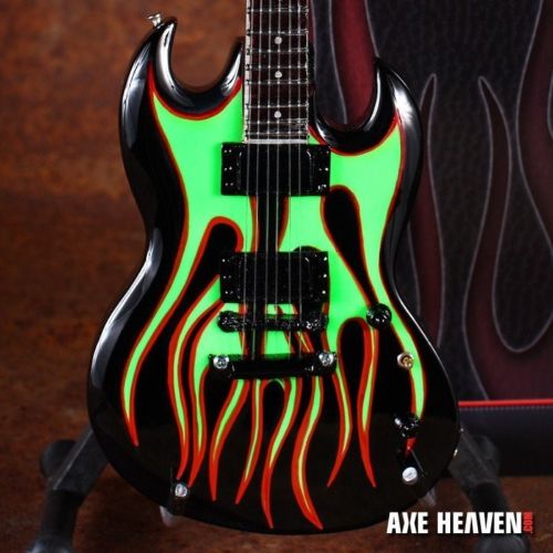 JAMES HETFIELD - ESP "The Grynch" Replica 1:4 Scale Guitar ~Axe Heaven