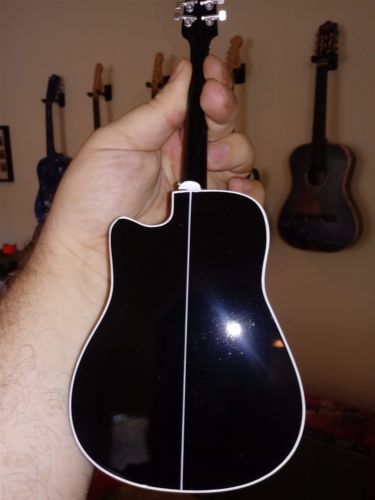 TOBY KEITH- Signature Acoustic USA Flag 1:4 Scale Replica Guitar ~Axe Heaven