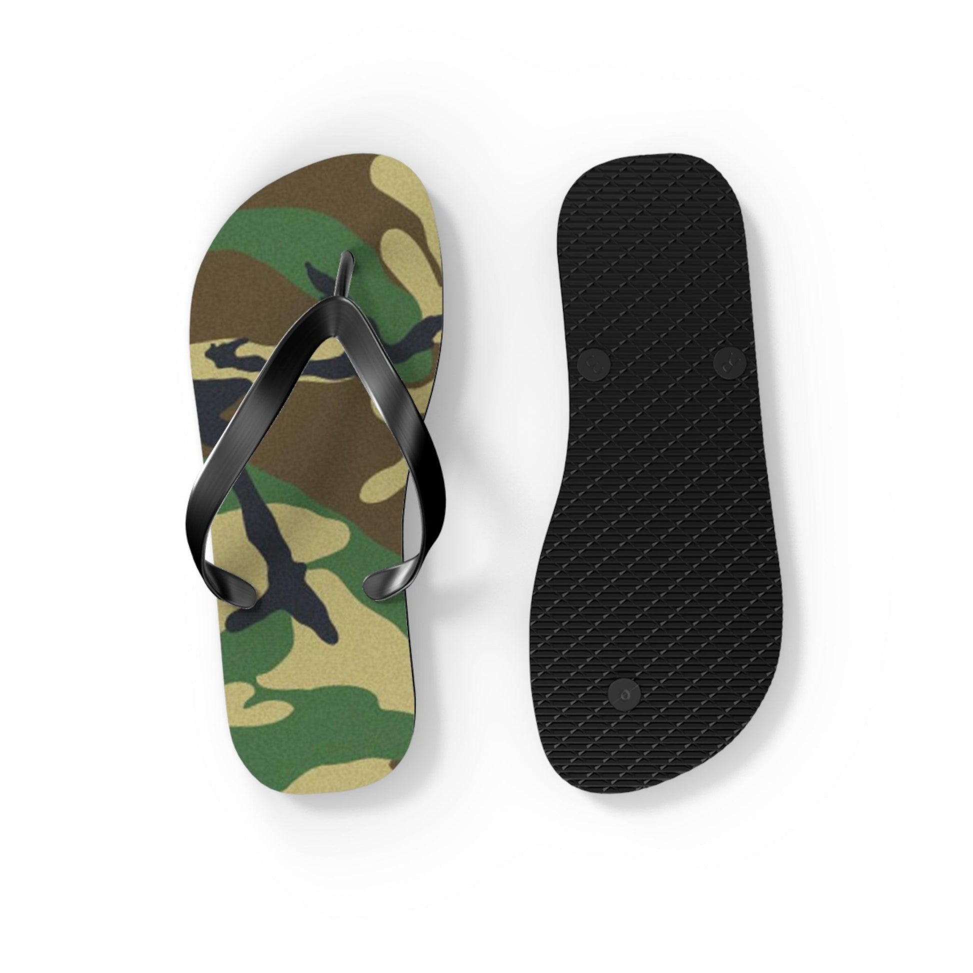 Men's Green Camouflage Flip Flops - Lizard Vigilante