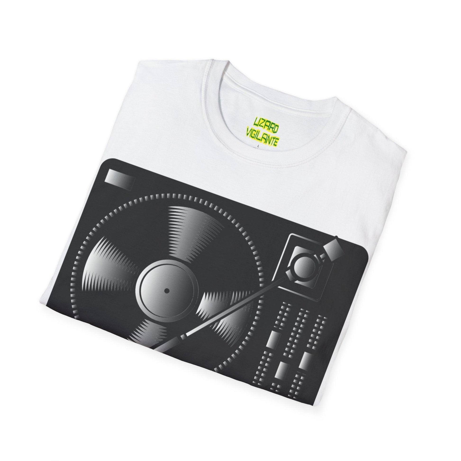 Record Player Turntable Unisex Softstyle DJ T-Shirt - Lizard Vigilante