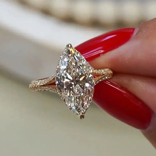 Diamond-studded Ring Women's Design Water Drop Pear Shape