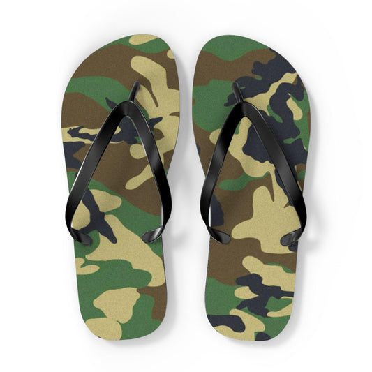 Men's Green Camouflage Flip Flops - Lizard Vigilante