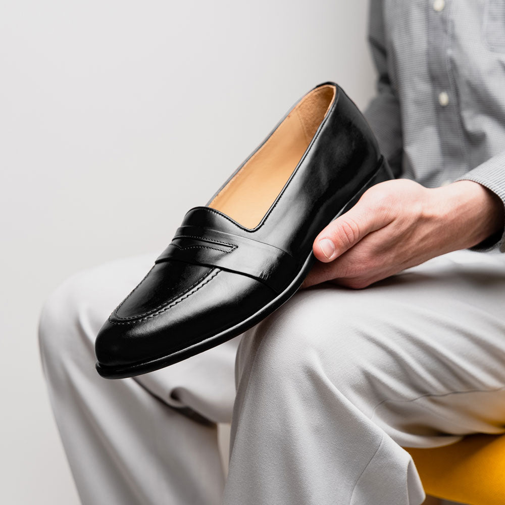 15-203-BLK SAVANNAH Calfskin Penny Loafer, Black