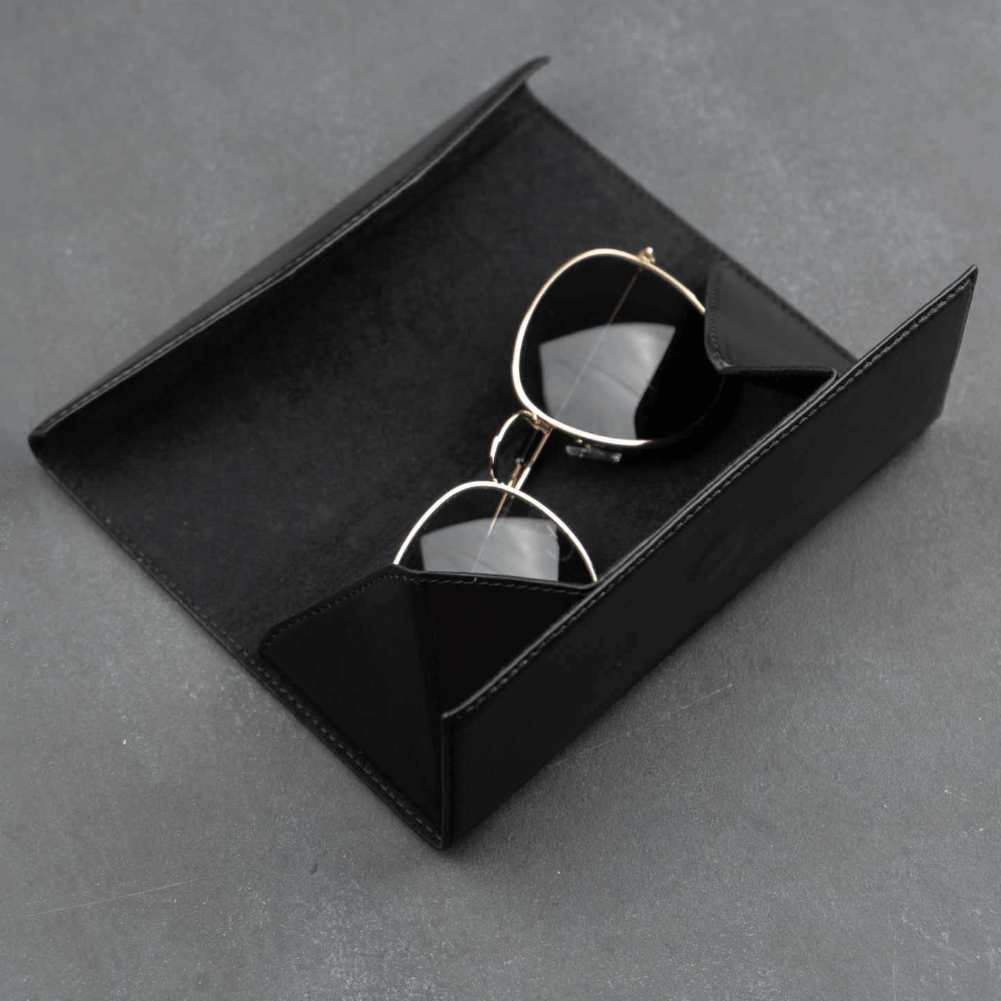 Luxury Leather Sunglasses Case - Black - Louisville