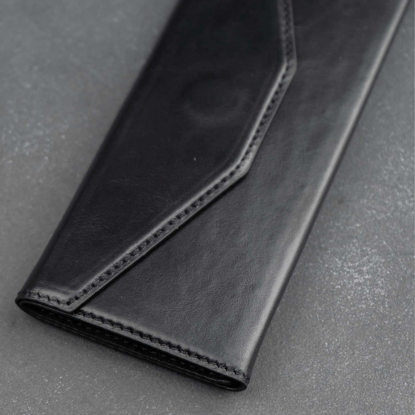 Luxury Leather Sunglasses Case - Black - Louisville