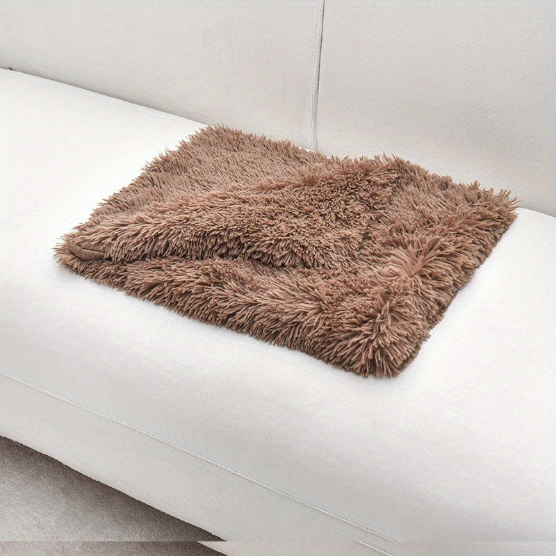 [Warm Luxurious Pet Blanket Comfort] Luxurious Plush Pet Blanket for Cats & Dogs - Machine Washable, Winter Warmth Comfort Mat for Nests and Sofas