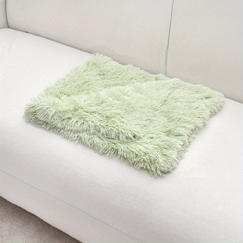 [Warm Luxurious Pet Blanket Comfort] Luxurious Plush Pet Blanket for Cats & Dogs - Machine Washable, Winter Warmth Comfort Mat for Nests and Sofas