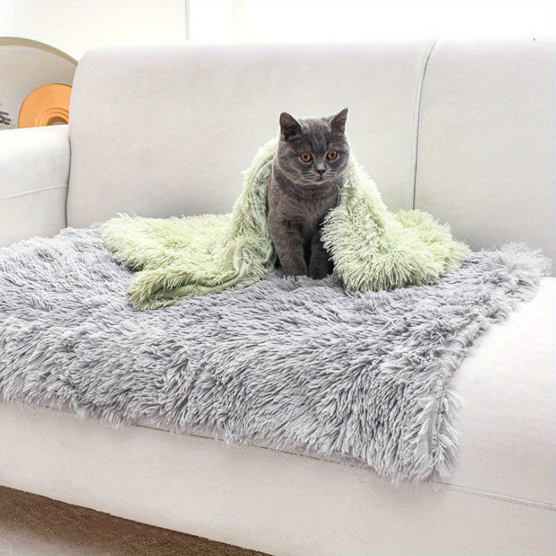 [Warm Luxurious Pet Blanket Comfort] Luxurious Plush Pet Blanket for Cats & Dogs - Machine Washable, Winter Warmth Comfort Mat for Nests and Sofas