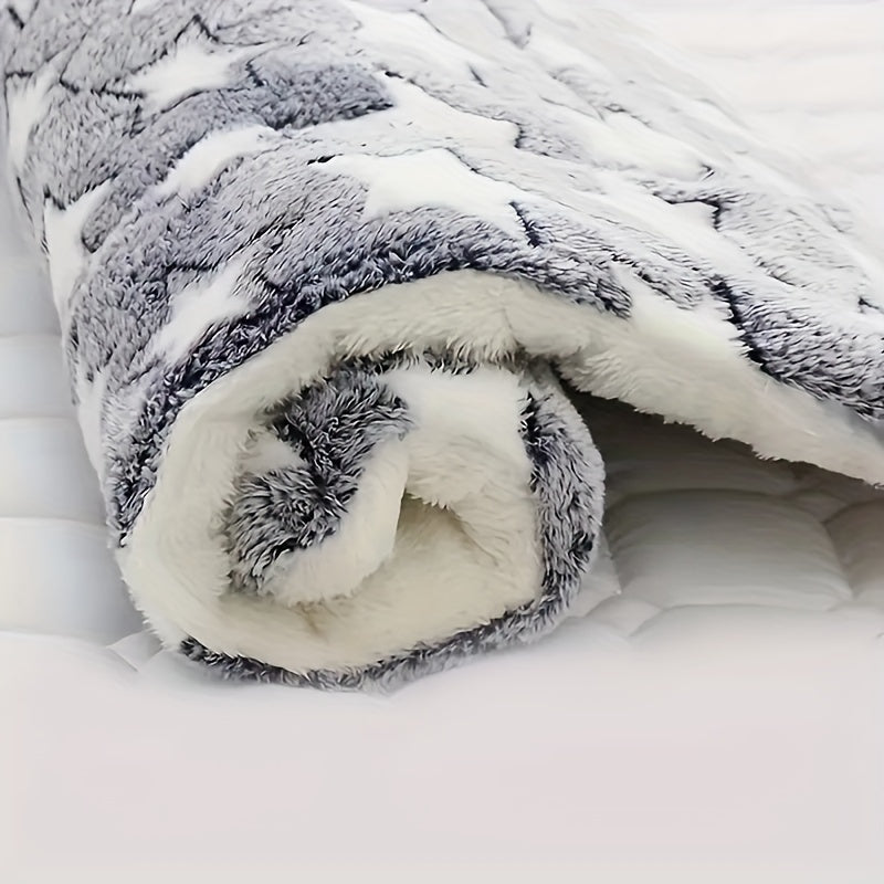 Warm Winter Pet Bed Mat - Soft and Thick Square Dog Crate Pad with Star Pattern, Polyester Fiber Fill, Suitable for Extra Small to Large Dogs - Insulated Cat and Dog Blanket for Kennel and Home Use