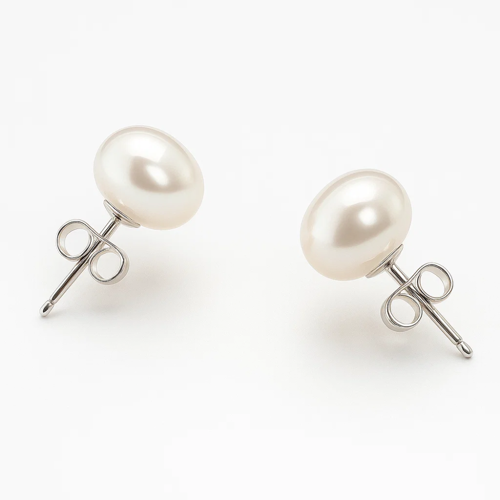 White Freshwater Pearl Stud Earrings 6-7mm