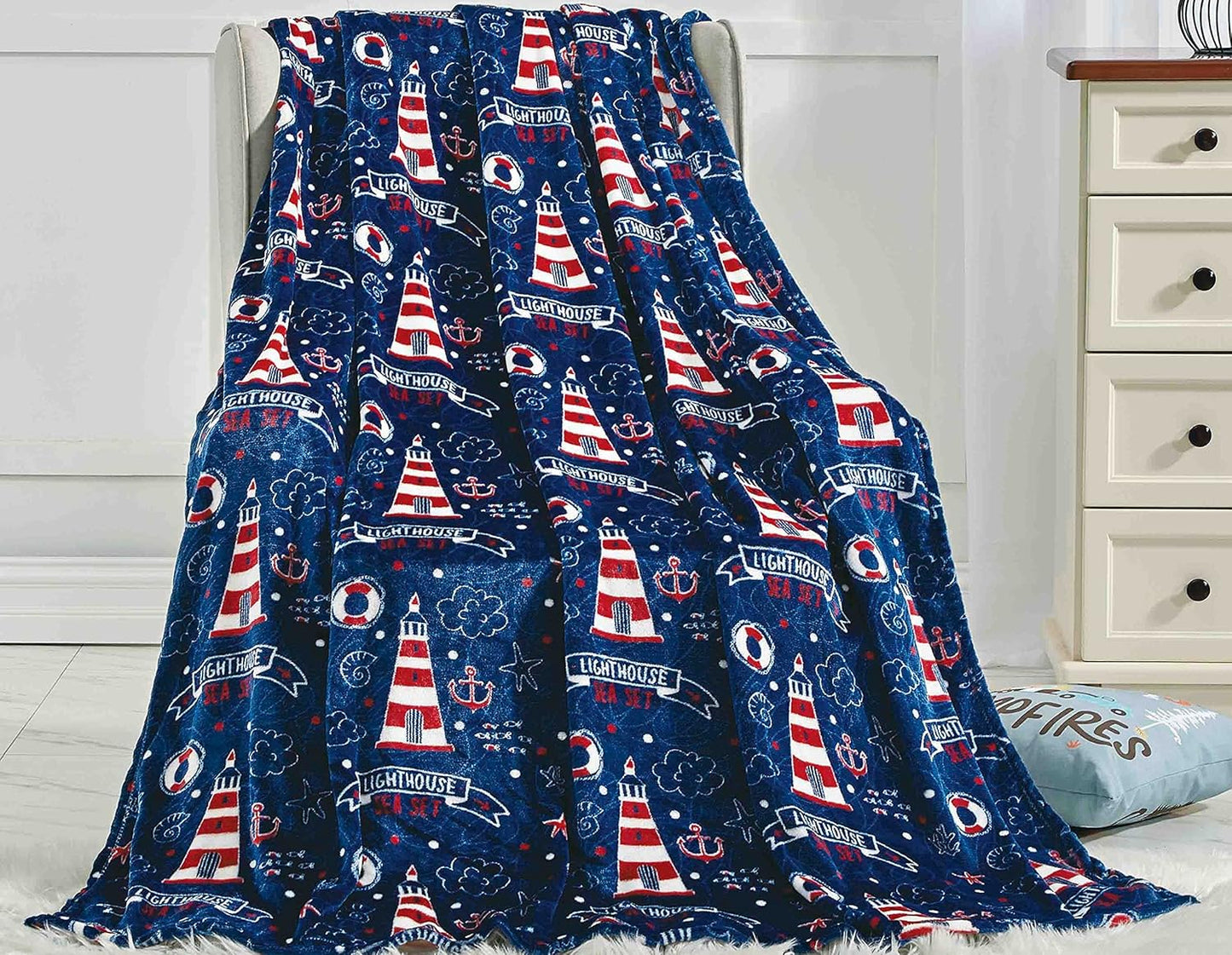 Soft Fleece Throw Blanket 50x60 – Lightweight Cozy Bed Couch Sofa Blanket for All Seasons